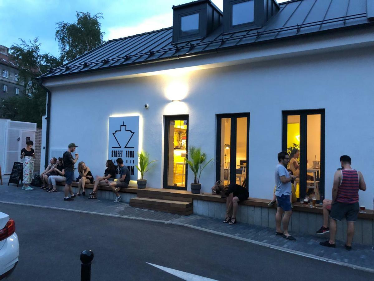 Street Food Possonium Apartments Bratislava Eksteriør billede